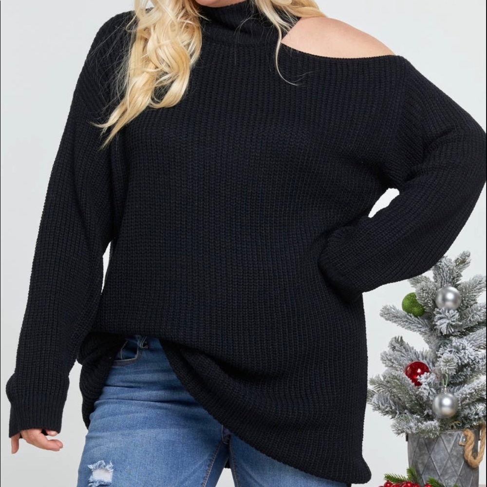 Black knitted dress